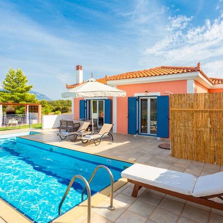Villa Europe Ena Lakíthra エクステリア 写真