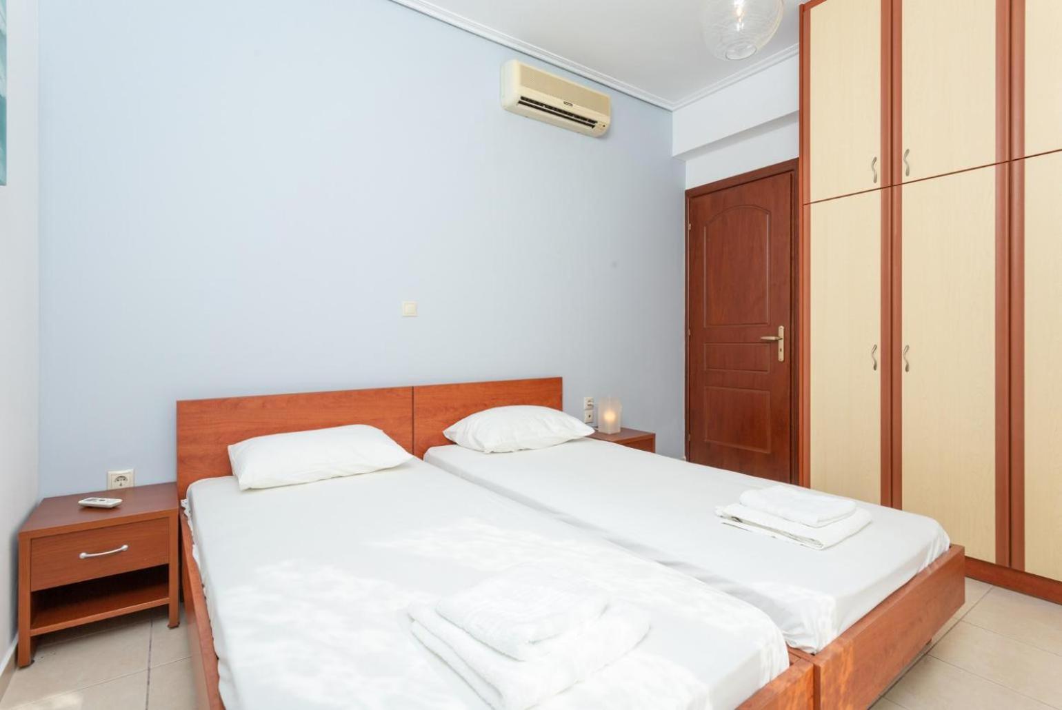 Villa Europe Ena Lakíthra エクステリア 写真