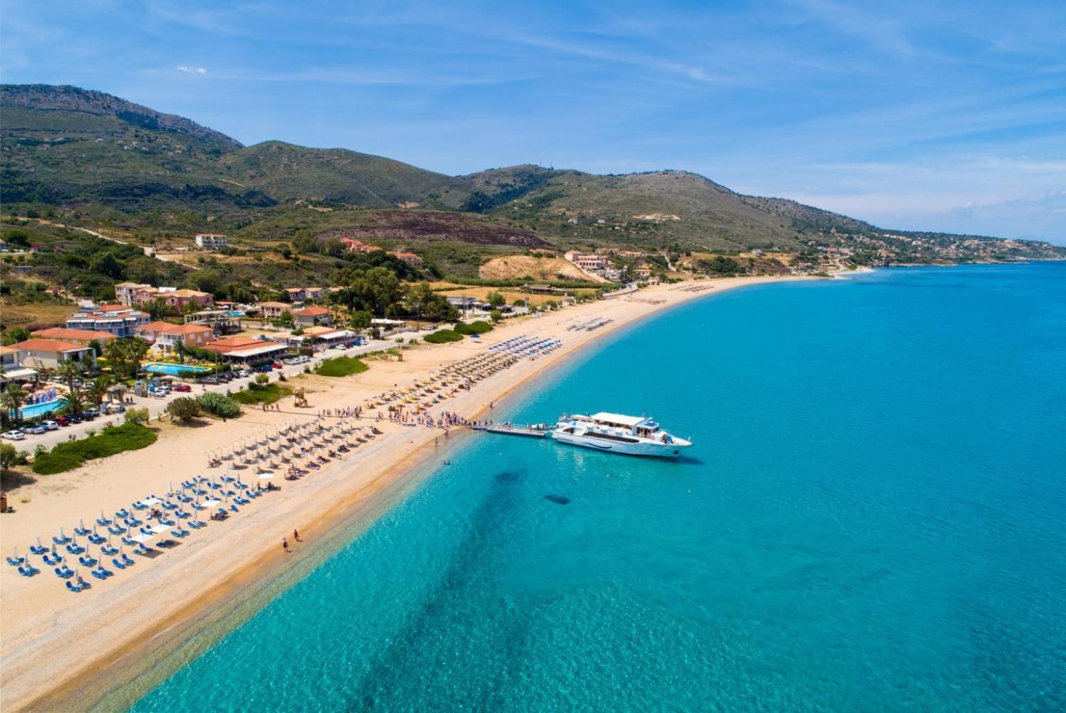Villa Europe Ena Lakíthra エクステリア 写真