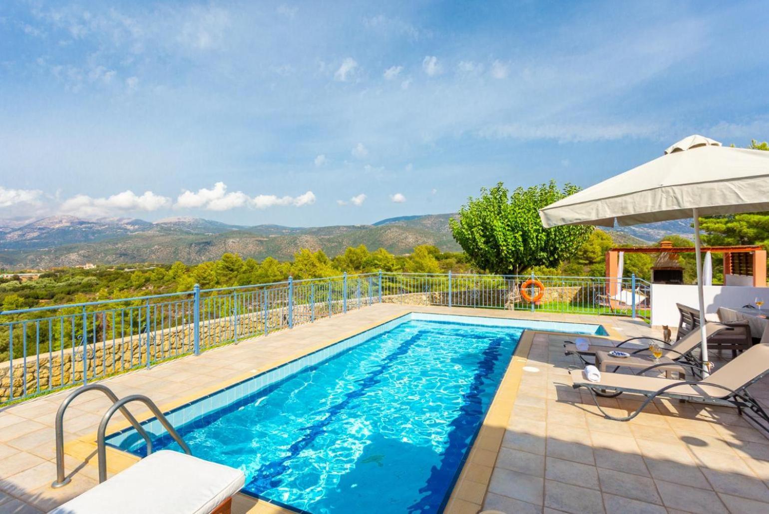 Villa Europe Ena Lakíthra エクステリア 写真